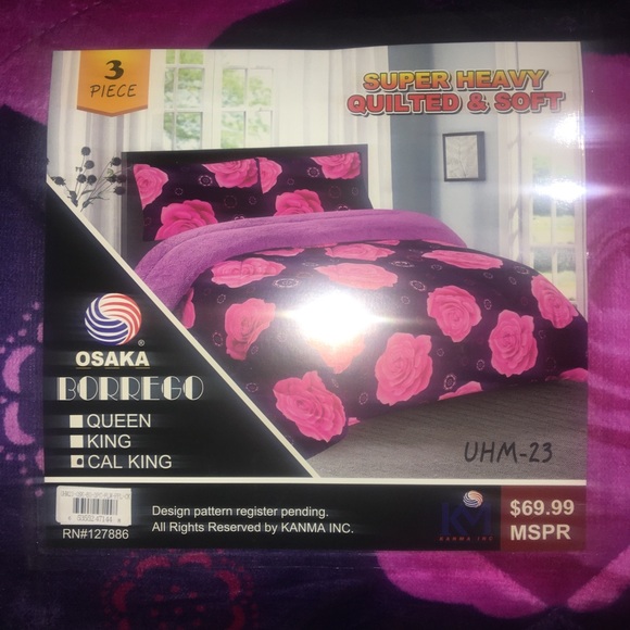 Blanket and pillow covers ‘ - Picture 2 of 2